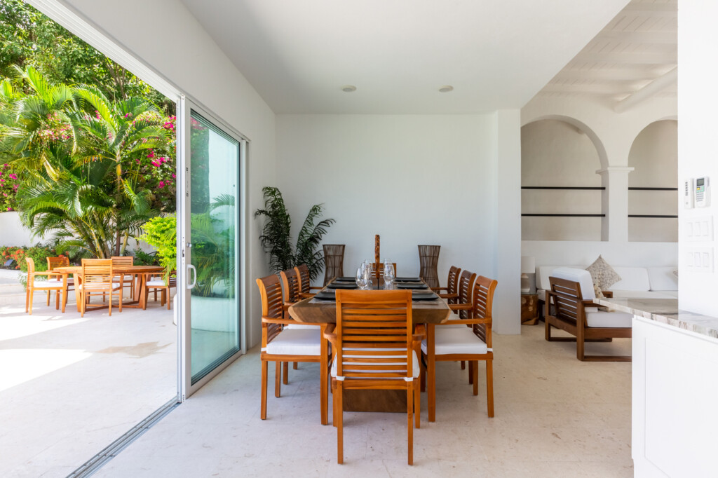 TFM Villa Santorini 98