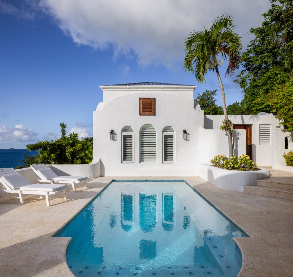 mwier tortola santorini pool1 v1 webres